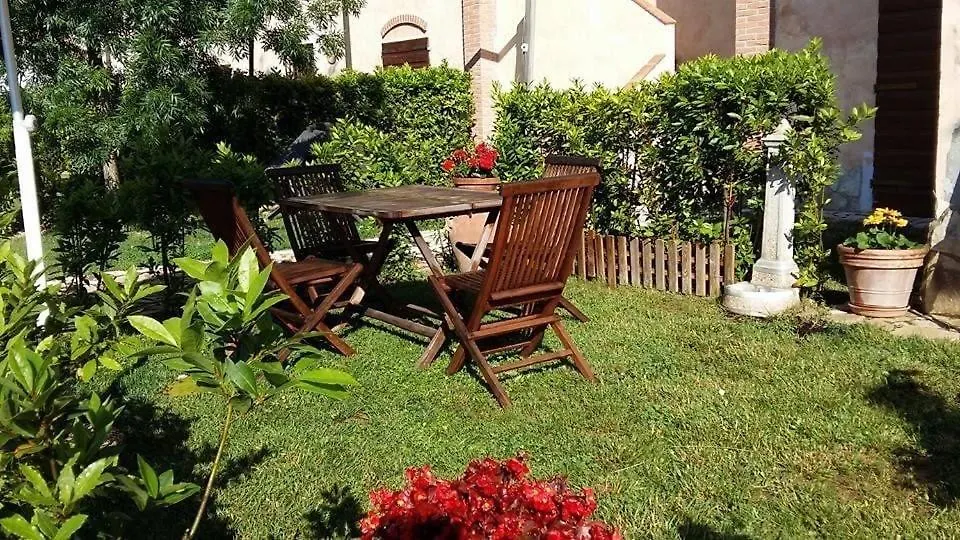 Casetta nel borgo Gambassi Terme Italia